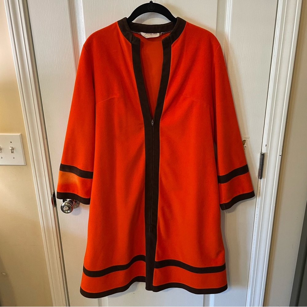 Vintage‎ Vanity Fair Orange and Brown housecoat